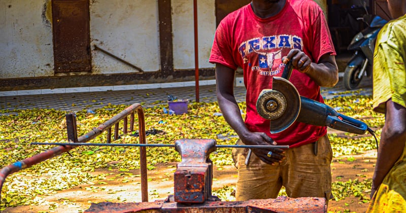 Stratégies innovation technologique pour petites entreprises artisanales