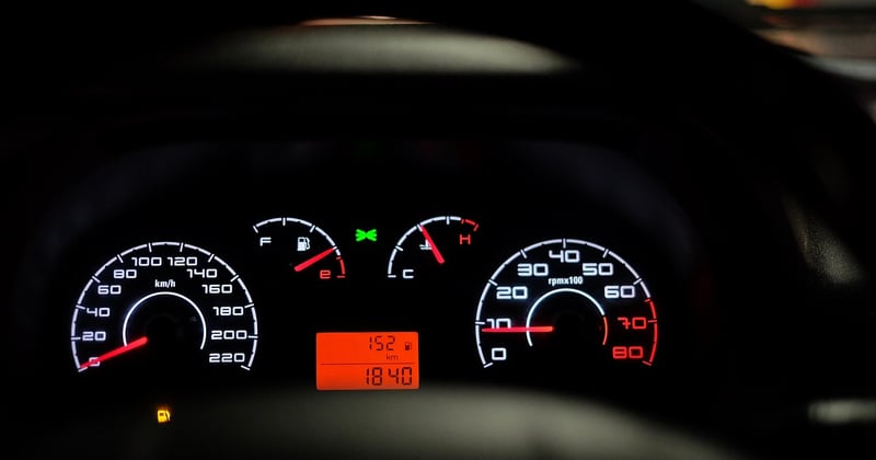 Tous risques ou tiers pour un VTC : le comparatif 2026